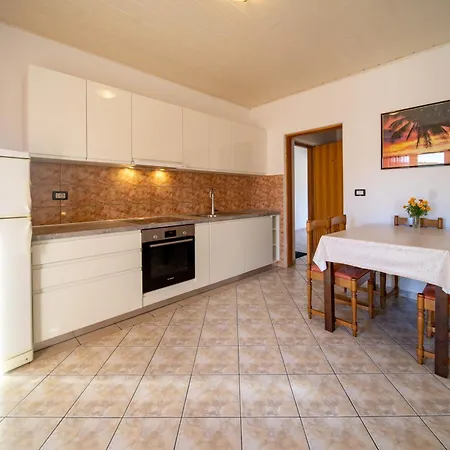 With Parking Space Lopar, Rab - 24754 Apartamento Lopar