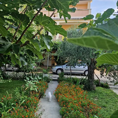 Appartamento With Parking Space Lopar, Rab - 24754 Lopar