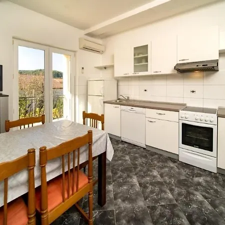 Appartamento With Parking Space Lopar, Rab - 24754 *