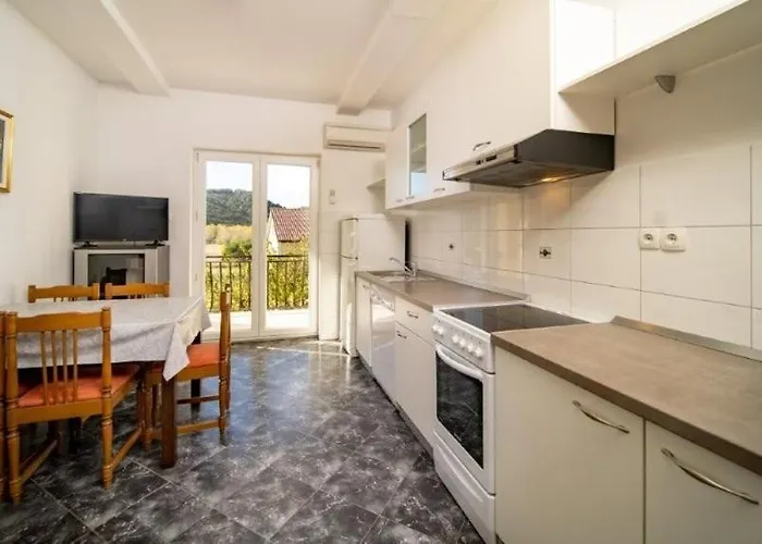 Lägenhet With Parking Space Lopar, Rab - 24754 Lopar