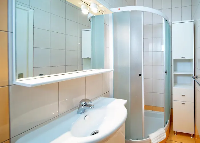 With Parking Space Lopar, Rab - 24754 Lägenhet *